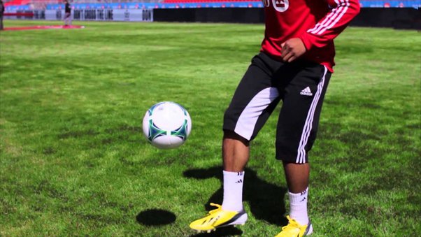 how to get good at soccer juggling fast