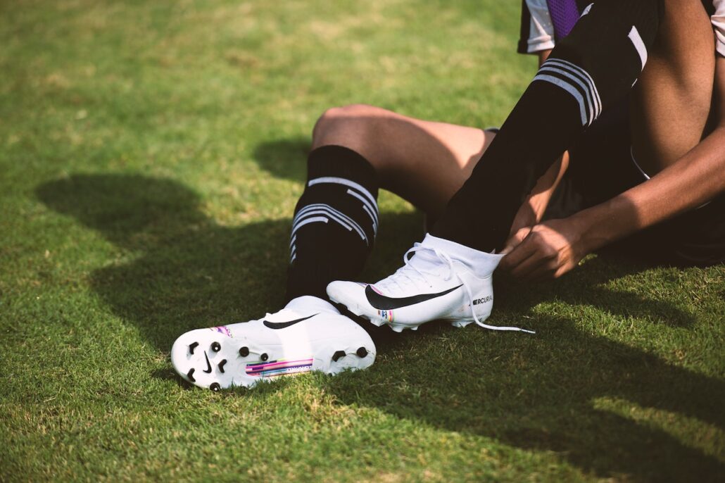 how to play soccer with blisters on feet
